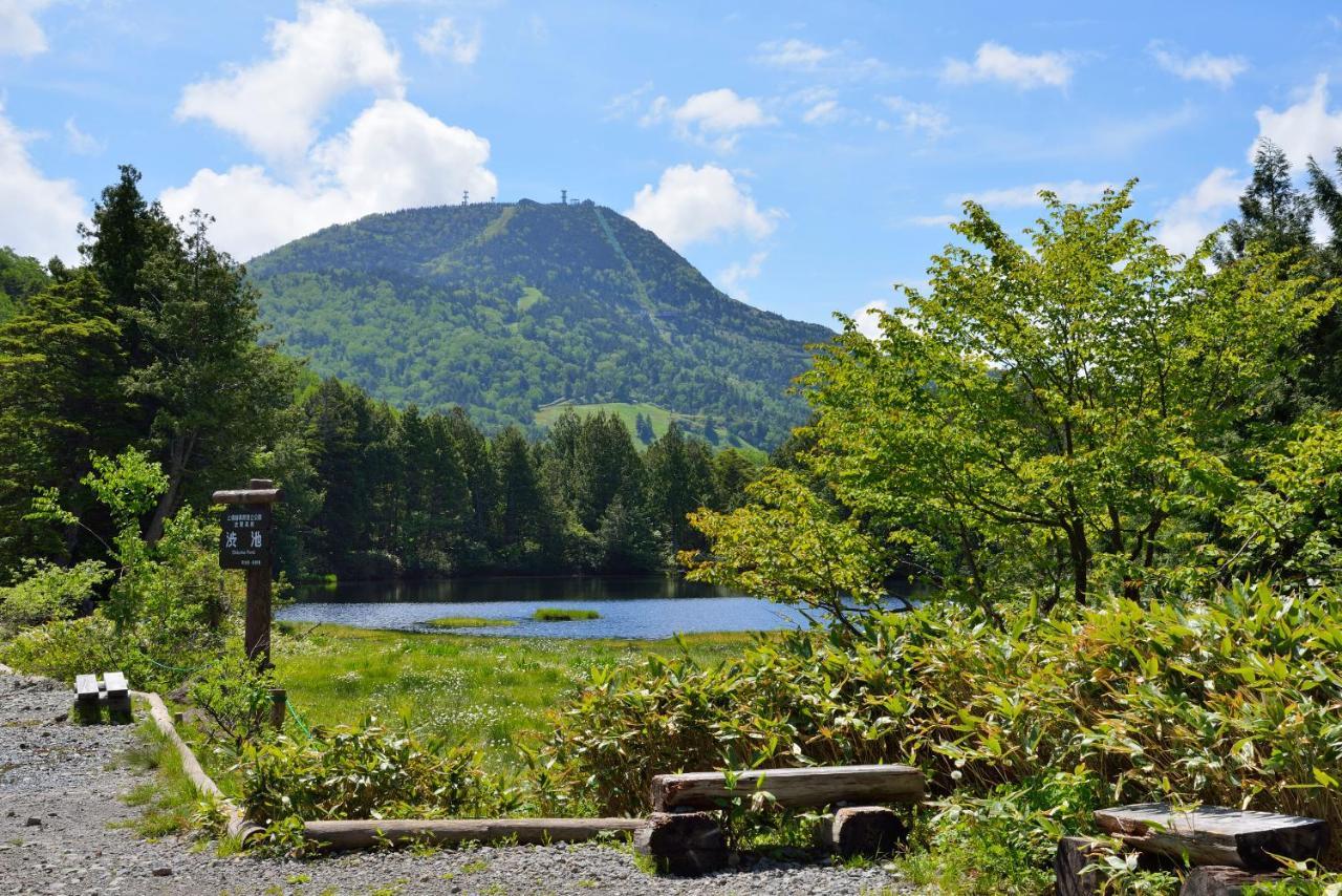 Shiga Kogen Olympic Hotel Яманути Экстерьер фото