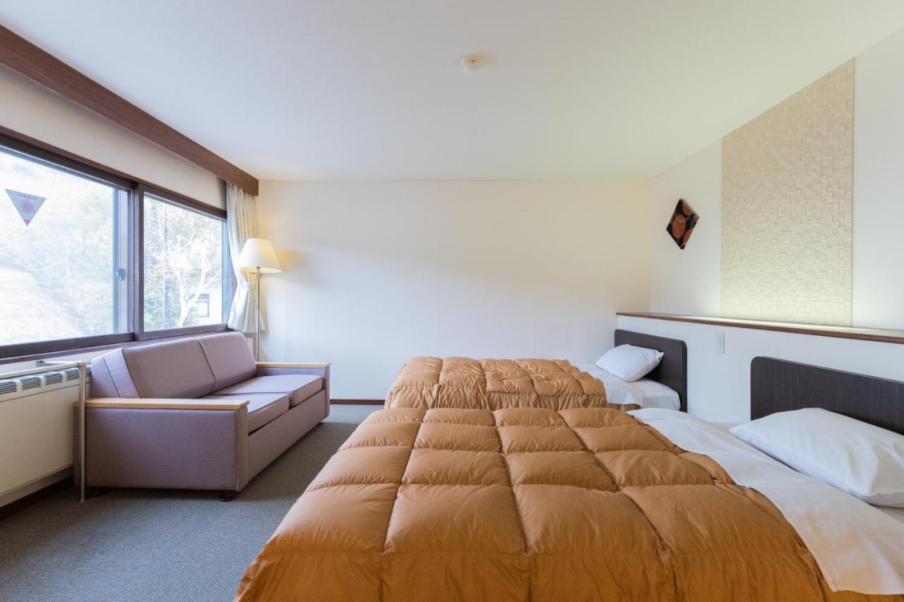 Shiga Kogen Olympic Hotel Яманути Экстерьер фото