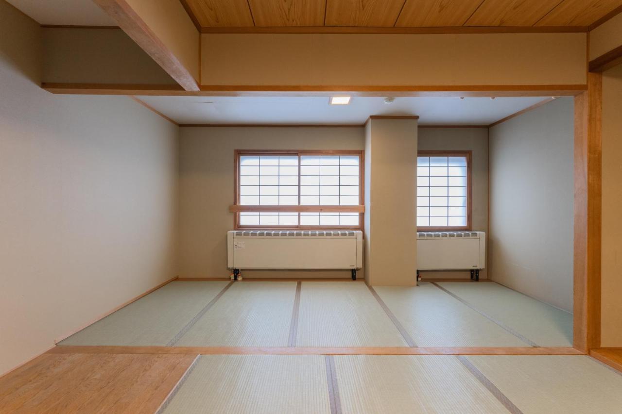 Shiga Kogen Olympic Hotel Яманути Экстерьер фото