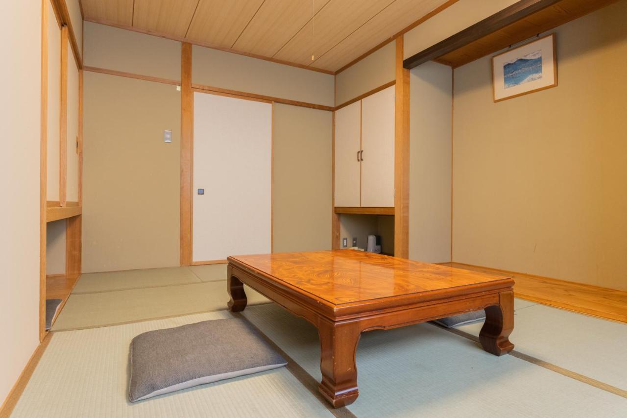 Shiga Kogen Olympic Hotel Яманути Экстерьер фото